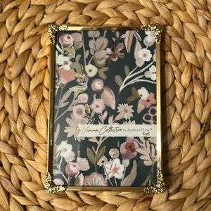 Vivian Collection by Sheffield Home 4x6 photo frame